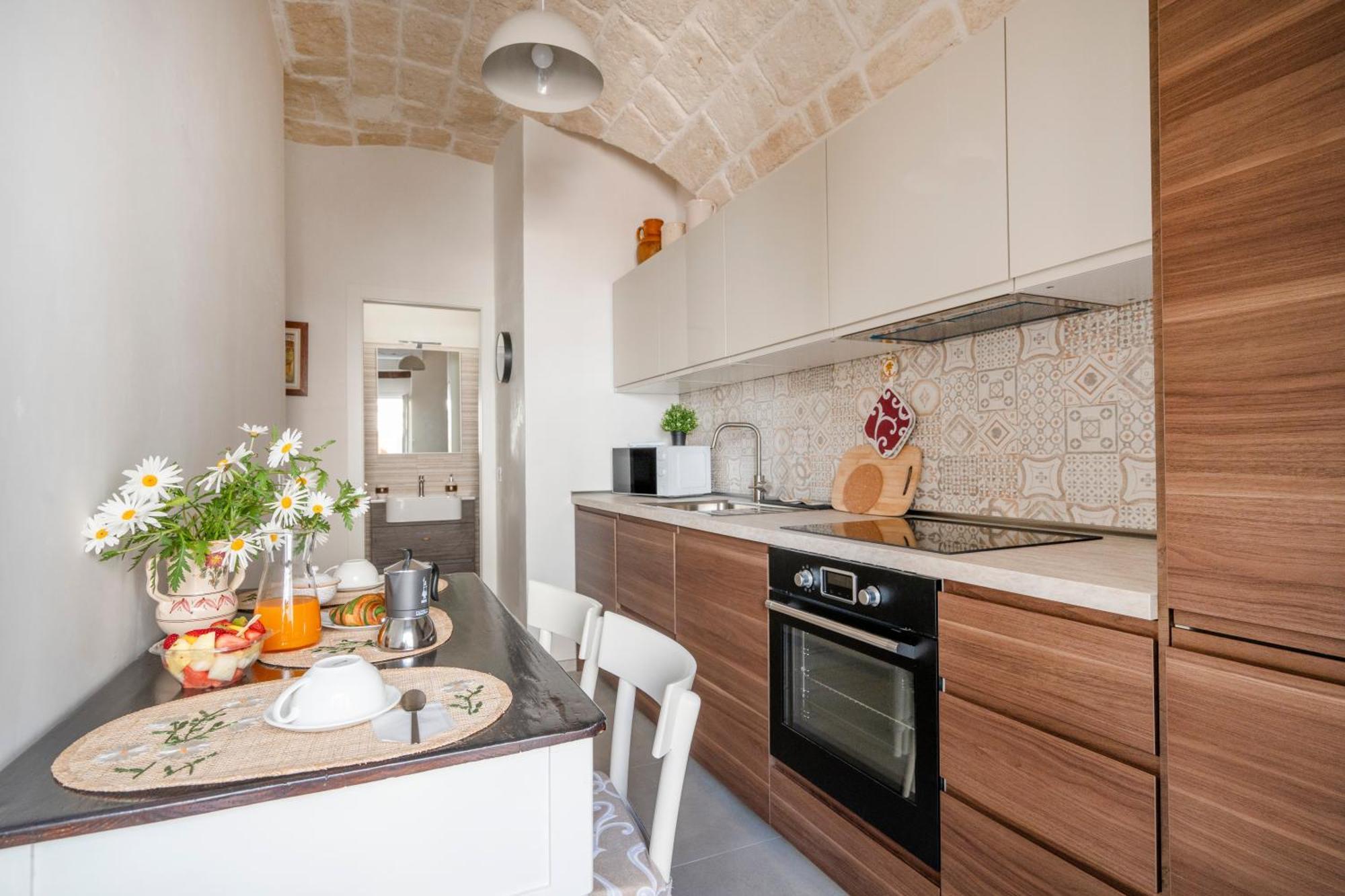 Heart Of Monopoli Apartments Near The Sea Exterior photo