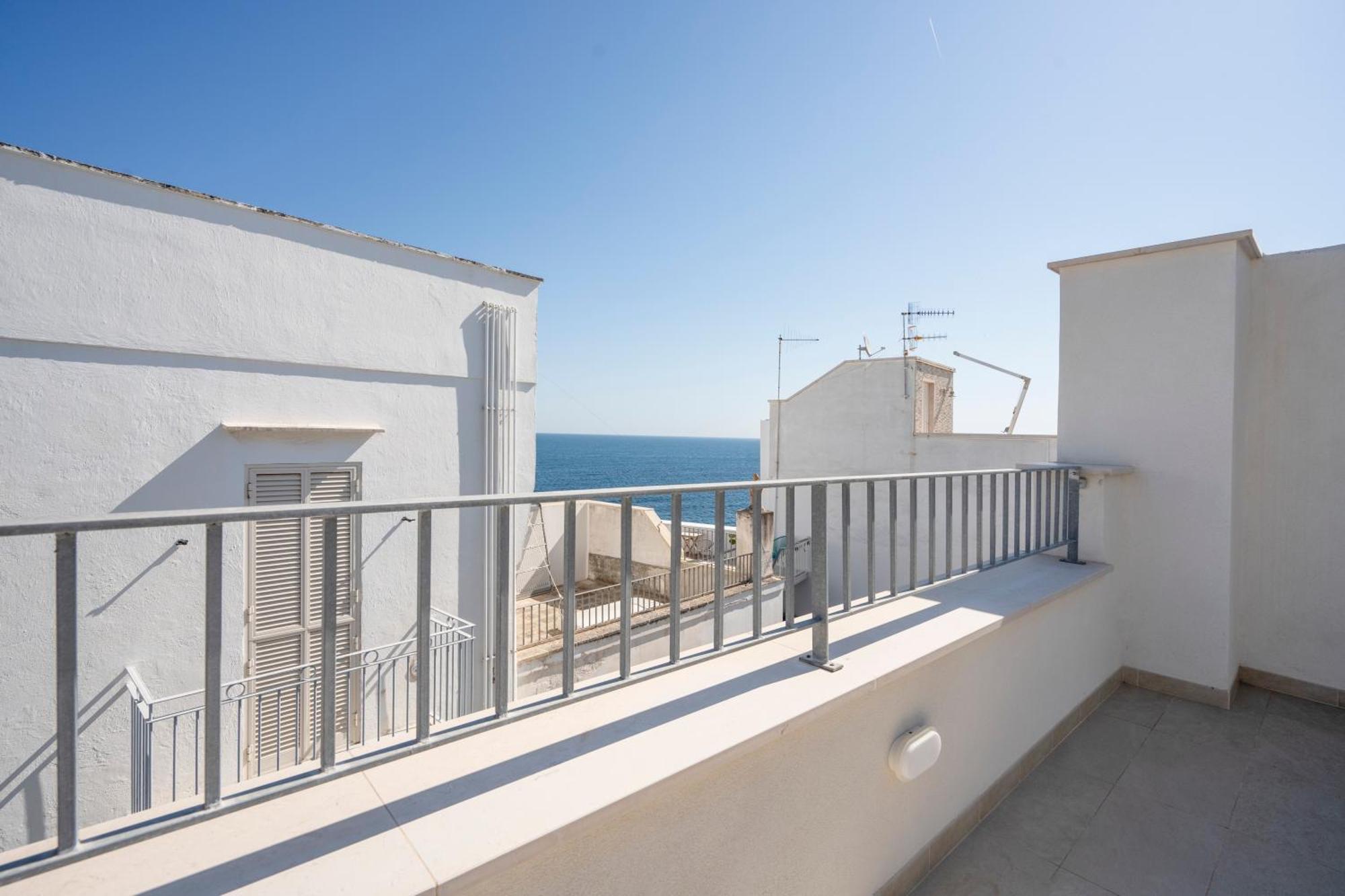 Heart Of Monopoli Apartments Near The Sea Exterior photo